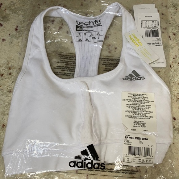 NWT Adidas sports bra Techfit climacool medium support - Picture 1 of 4